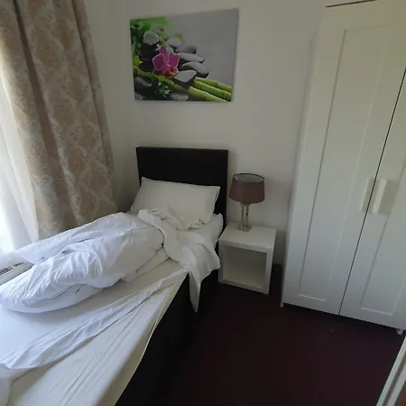 2 Hildesheimer Str.357,1.og, 3 X Sz, Hannover